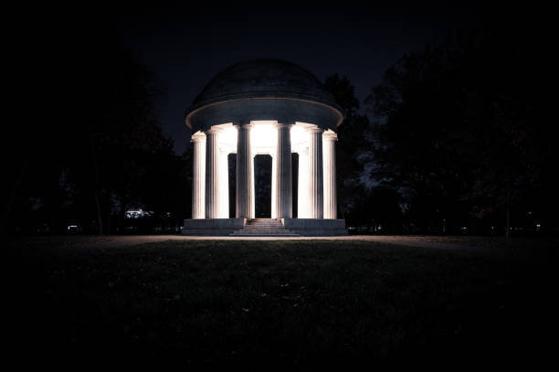 istock World War 1 memorial at night 1377992304
