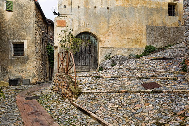 istock Medieval Town in Ligury. Color Image 137812570