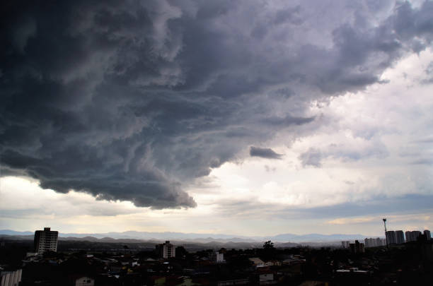 istock A large dark cloud coming into the city 1378158088