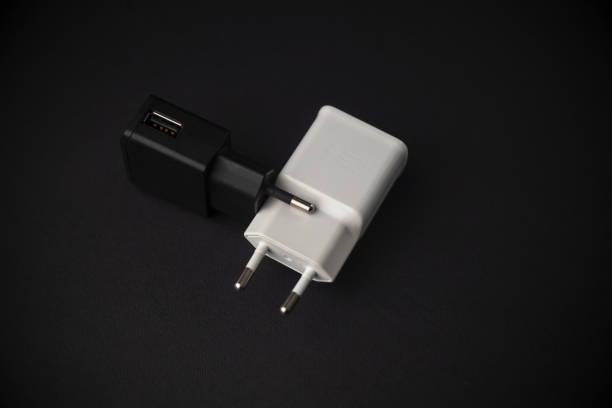 istock black and white mobil phone charger 1378176021