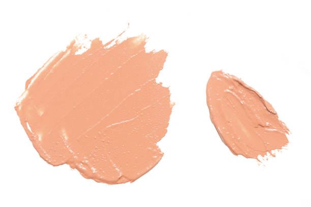 istock Brown creamy makeup sample isolated on white background. Decorative cosmetic smear. 1378185004