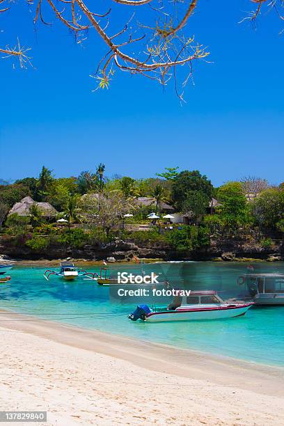 Lembongan Ilha De Bali - Fotografias de stock e mais imagens de Ao Ar Livre - Ao Ar Livre, Azul, Azul Turquesa