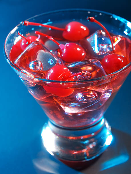 istock Cocktails collection - Manhattan 137835314