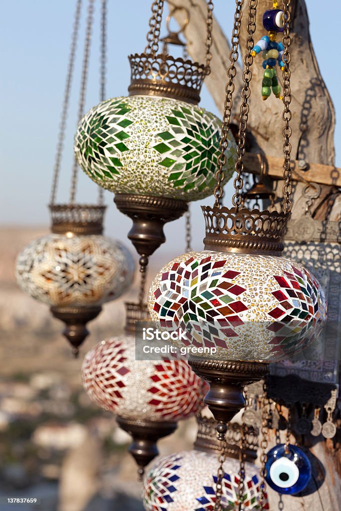 Iluminación decorativa de vela - Foto de stock de Chandelier libre de derechos