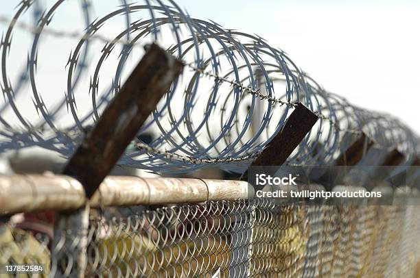 Stacheldraht Zaun Usgrenze Stockfoto und mehr Bilder von Texas - Texas, Auswanderung und Einwanderung, Mexiko