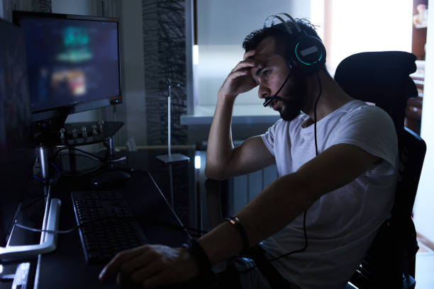 Argh At Computer 200+ Angry Man Yelling On Computer Screen Stock Photos, Pictures ...