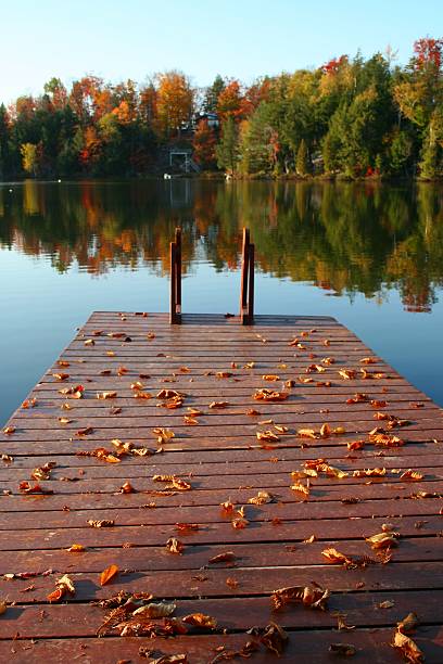 istock Autumn at the cottage 137869897