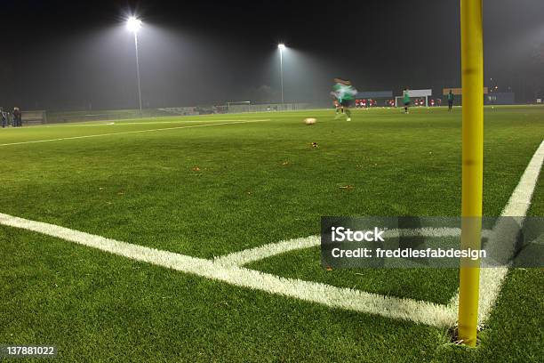 Canto De Campo De Futebol - Fotografias de stock e mais imagens de Campo de Futebol - Campo de Futebol, Nevoeiro, Atividade