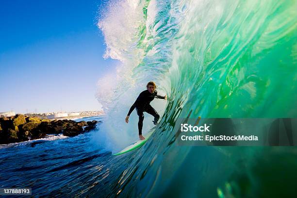 Surf - Fotografie stock e altre immagini di Onda - Onda, Surf, Sport estremo