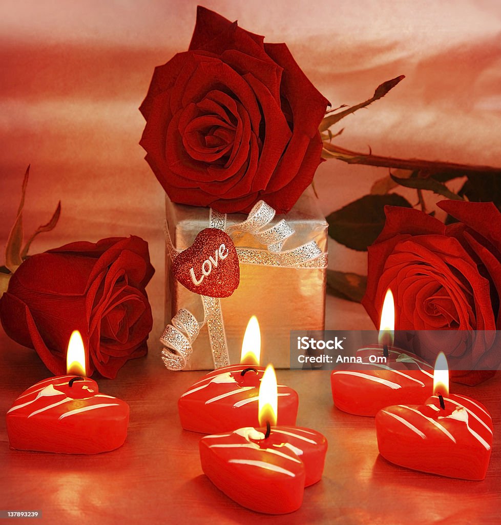 Beautiful Roses With Gift Box Amp Heart Stock Photo - Download Image Now -  Bouquet, Box - Container, Burning - iStock