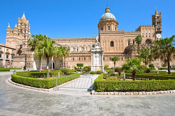 istock Cathedral of Palermo, Sicily 137893732