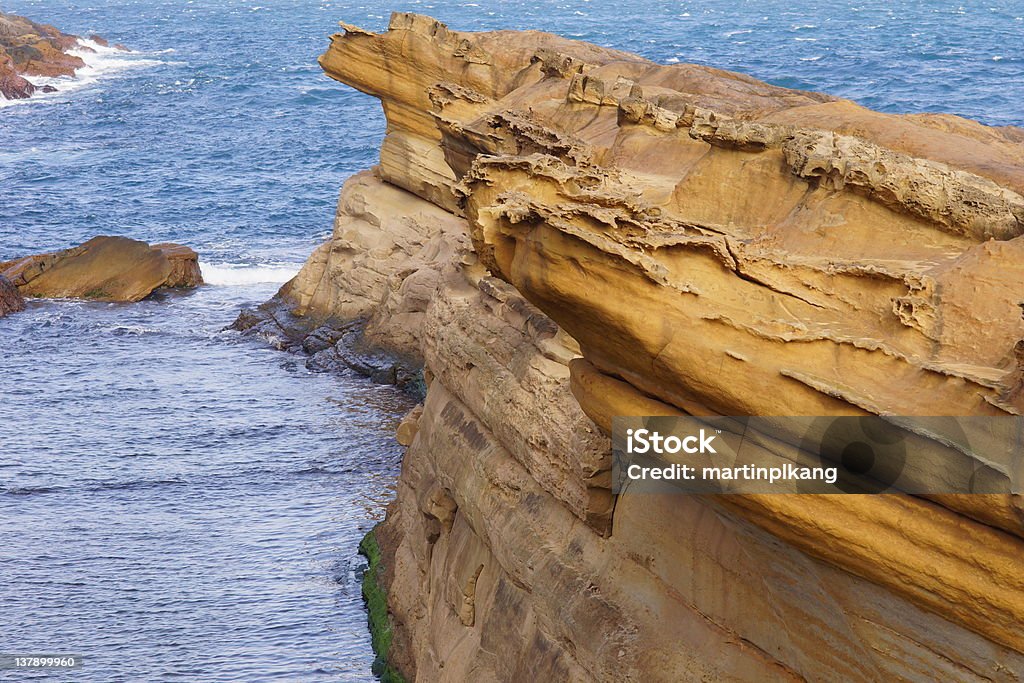 rock e do mar - Foto de stock de Amarelo royalty-free