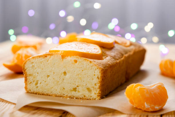 tarta de mandarina - pound cake fruitcake cake loaf of bread fotografías e imágenes de stock