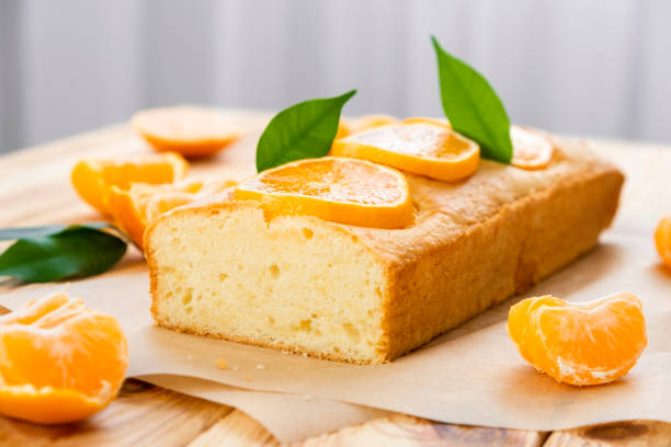 tarta de mandarina - pound cake fruitcake cake loaf of bread fotografías e imágenes de stock