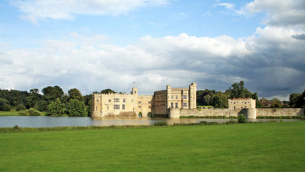 istock Leeds Castle in Kent, England 137924683