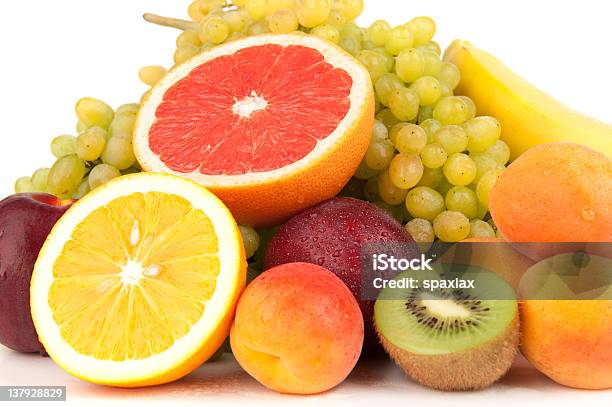 Frutas Frescas - Fotografias de stock e mais imagens de Agricultura - Agricultura, Alimentação Saudável, Ameixa - Fruta