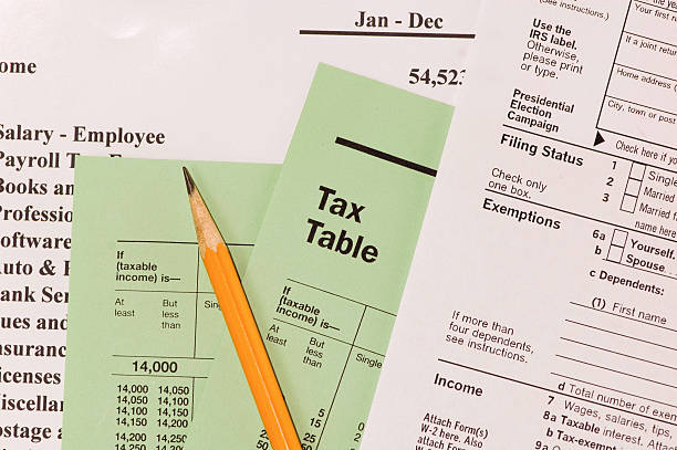 istock From 1040 with green tax table 137942065
