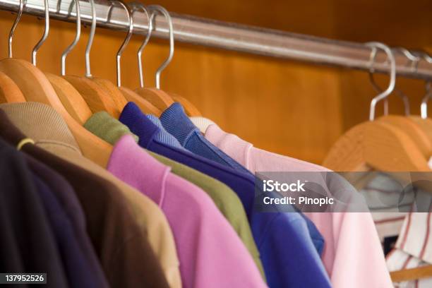 Muchos Color Camisas De Polo Foto de stock y más banco de imágenes de Camisa de polo - Camisa de polo, Poliéster, Algodón - Textil