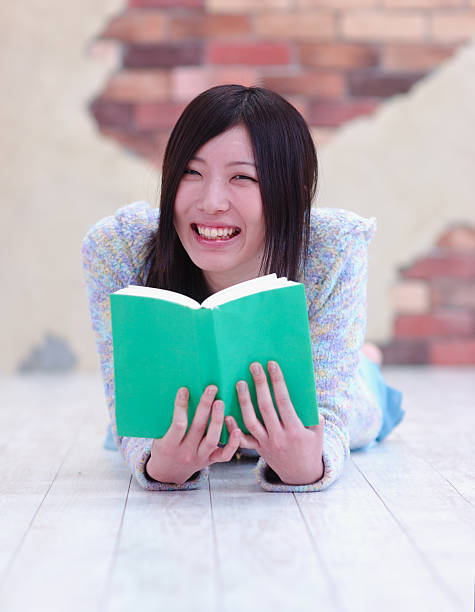 istock Happy Girl 137958008