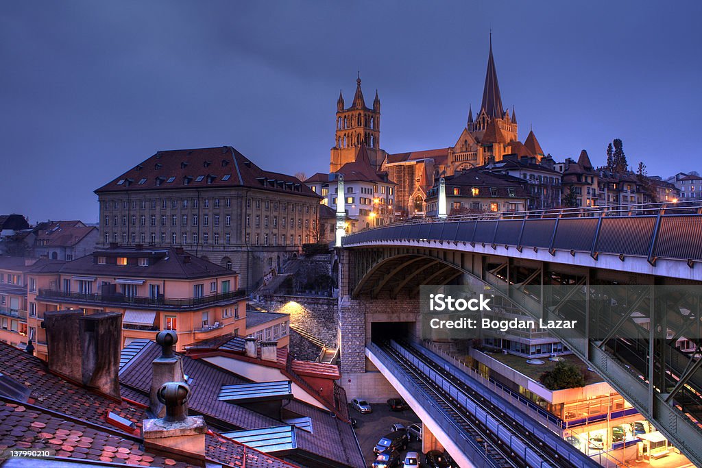 Horizonte de Lausanne, Suiza - Foto de stock de Lausana libre de derechos