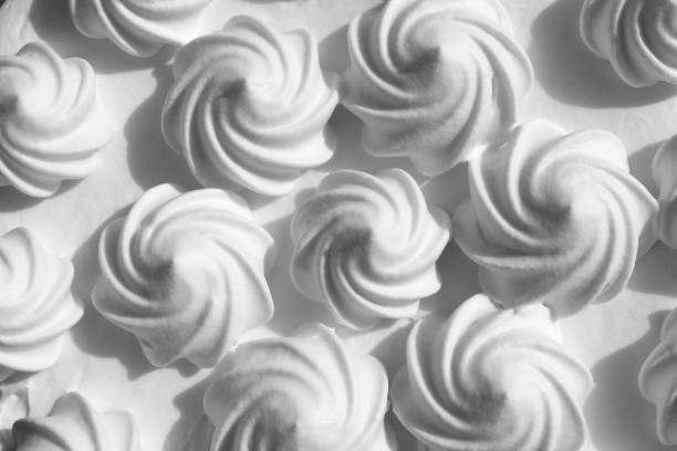 istock Festive curls for white meringue cream cake 1379963677