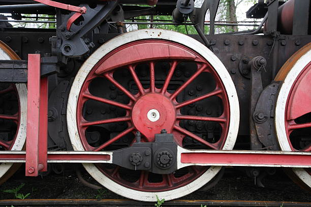 istock Circle of locomotive 138004336