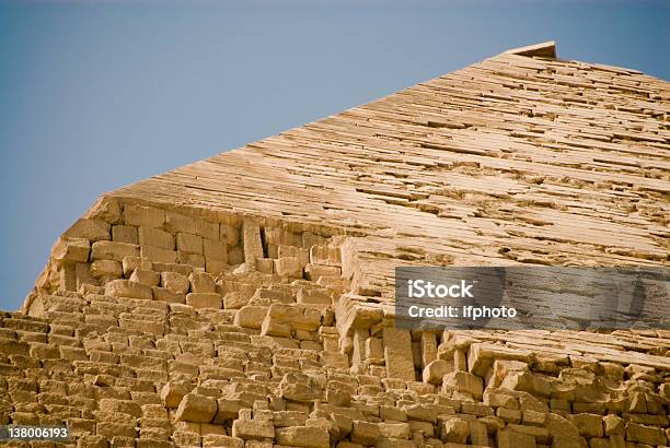 Topo Da Pirâmide Quéfren - Fotografias de stock e mais imagens de Alto - Descrição Física - Alto - Descrição Física, Antigo, Ao Ar Livre