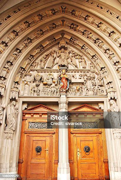 フリブール大聖堂 - カトリックのストックフォトや画像を多数ご用意 - カトリック, ゴシック様式, スイス