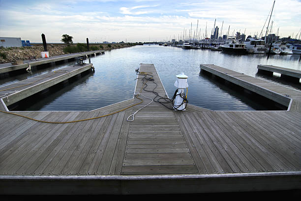 istock Chicago Docks Near Navy Pier 138012102