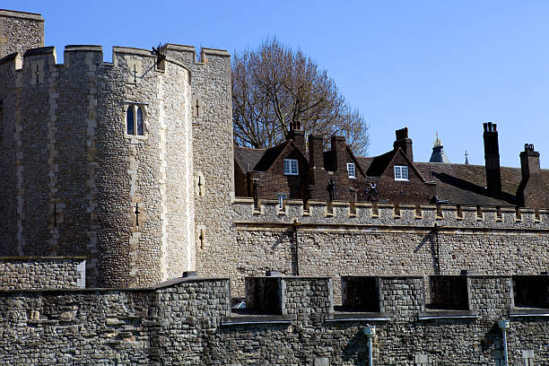 istock Tower of London 138017788