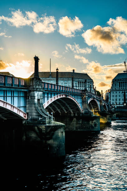istock London, View of Vauxhall Bridge 1380274420