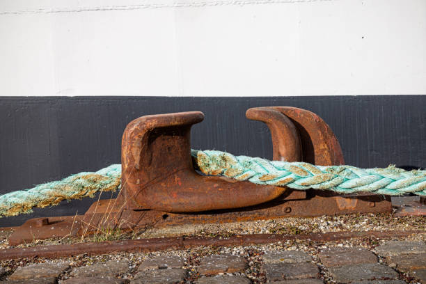 istock Rope and bollard at a pier in Copenhagen harbor 1380328704
