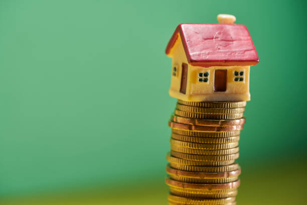 istock saving  and investing in  real estate 1380404844