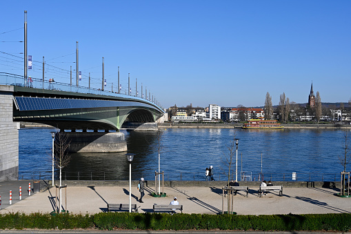 The Kennedy Bridge is the middle one of the three bridges over the Rhine in Bonn and connects the centers of Bonn and Beuel.
