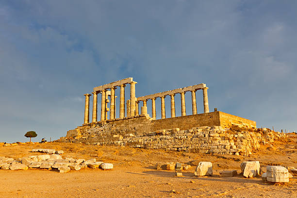istock Ruins of Poseidon temple 138061638