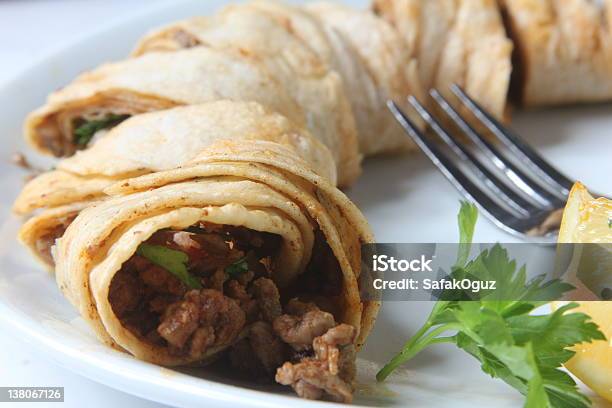 Photo libre de droit de Kebab banque d'images et plus d'images libres de droit de Aliment - Aliment, Aliment en saumure, Assiette