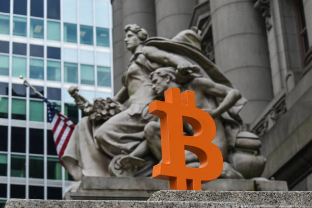 istock Bitcoin Visiting A Museum In Lower Manhattan I 1380911882