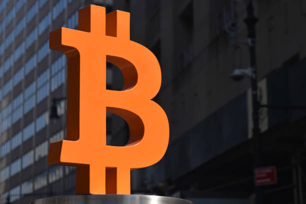 istock Bitcoin Enjoys The Streets In Lower Manhattan II 1380913616