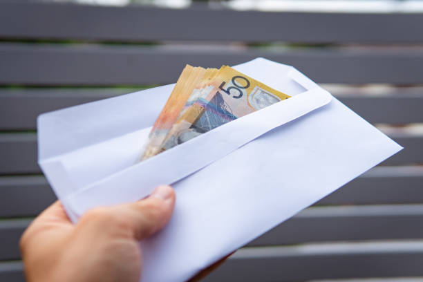 istock envleope of Australian money 1381017593