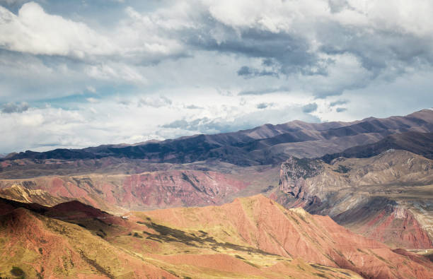 istock Tibet pictures 1381065491