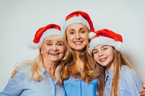 Grandmother, daughter and grandchild together at home, happy domestic life moments - Family having fun, concepts about elderly, multi-generation family and relationship