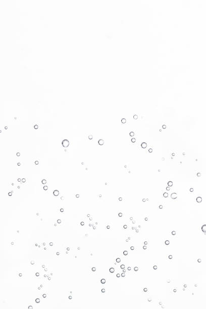 ilustraciones, imágenes clip art, dibujos animados e iconos de stock de burbujas de aire efervescentes sobre fondo blanco. - soda