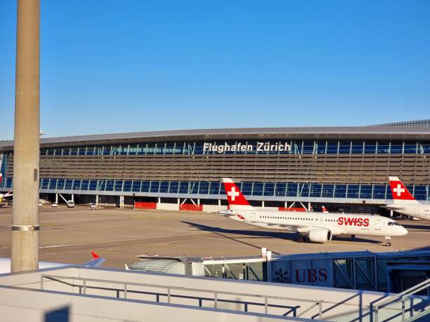 flughafen zürich zrh - zrh wiedenmeier stock-fotos und bilder