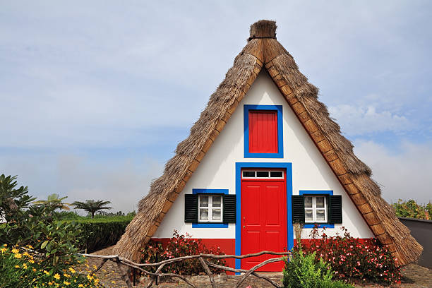 istock The red door and small windows 138137072