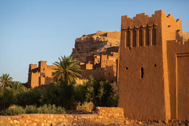 fortres and traditional clay houses from the sahara desert. - 4742 imagens e fotografias de stock