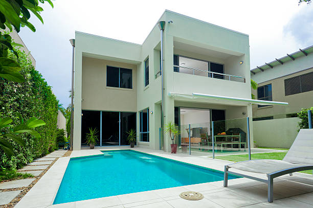 istock Moder house with swimming pool 138156324