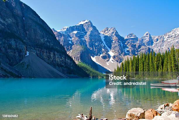Montañas Rocosas Canadienses Foto de stock y más banco de imágenes de Calgary - Calgary, Lago Louise - Lago, Verano