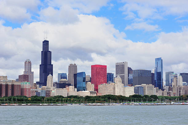 istock Chicago skyline over Lake Michigan 138167611