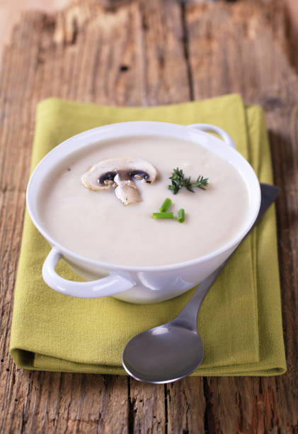 istock Cream of mushroom soup 138180108