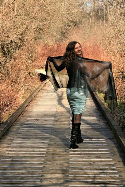 istock Fashion Walk 1381936583